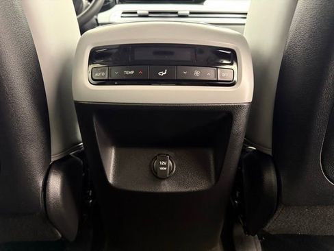 Used 2025 Hyundai Palisade SEL image 30
