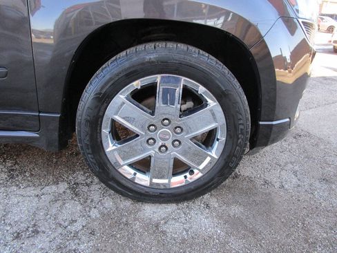Used 2015 GMC Acadia Denali image 8