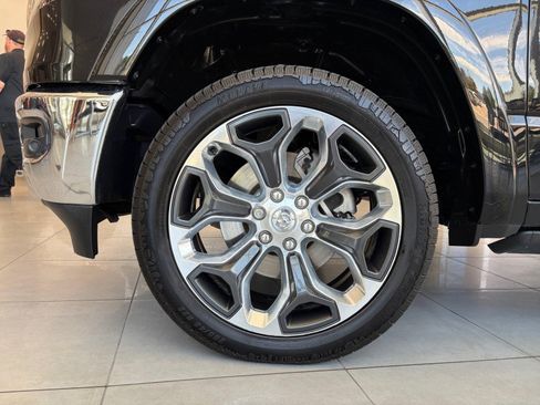 Used 2021 RAM 1500 Limited AWD/4WD image 11