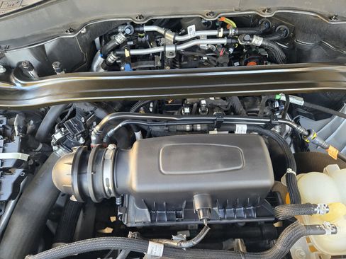 Certified 2022 Ford Explorer Limited w/ Equipment Group 301A image 23