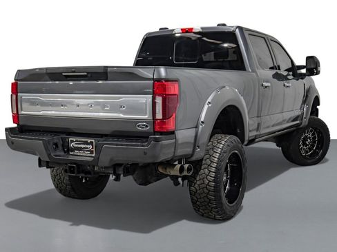 Used 2022 Ford F350 Limited image 6