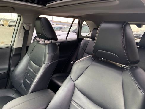 Used 2019 Toyota RAV4 Limited w/ Carpet Mat Package image 23
