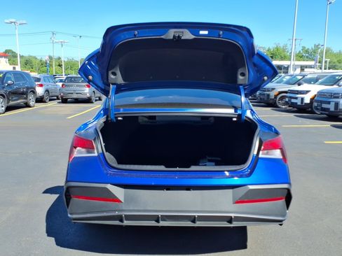 Certified 2024 Hyundai Elantra SEL FWD image 7