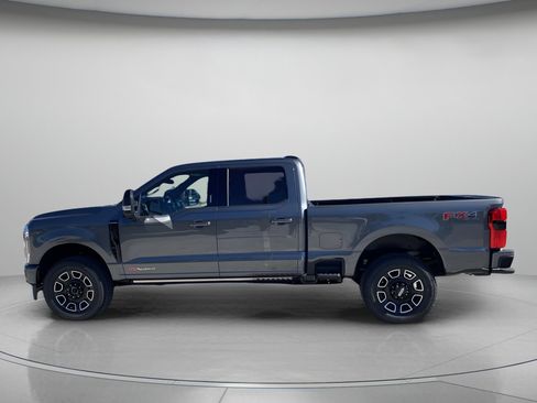 New 2026 Ford F250 Platinum AWD/4WD image 6