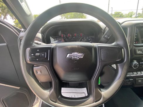Used 2019 Chevrolet Silverado 1500 Custom Trail Boss w/ Custom Convenience Package AWD/4WD image 22