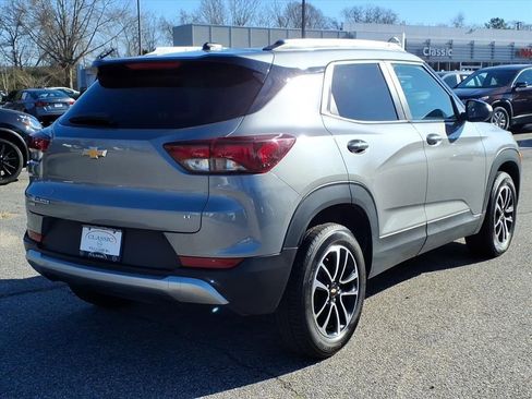 Used 2025 Chevrolet TrailBlazer LT image 7