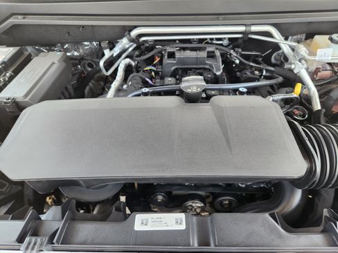 New 2026 Chevrolet Colorado W/T w/ WT Custom Package RWD image 20
