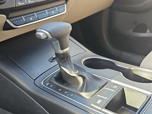 Used 2020 Kia Sorento LX w/ LX I4 Convenience Package image 11