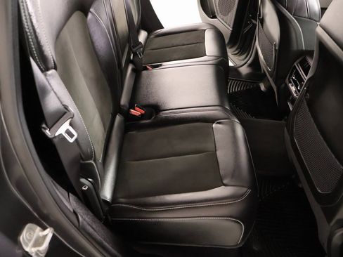 Used 2023 Jeep Grand Cherokee Altitude image 14