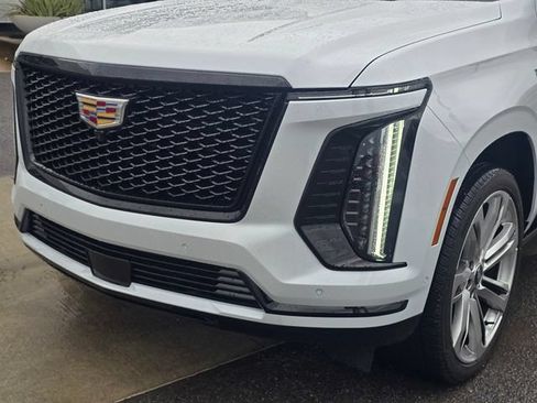 New 2026 Cadillac Escalade Sport w/ Touring Package AWD/4WD image 10