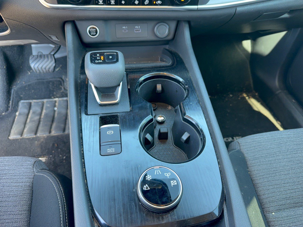 Used 2023 Nissan Rogue SV AWD/4WD image 21