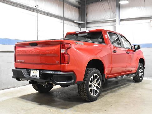 Used 2020 Chevrolet Silverado 1500 LT Trail Boss image 28