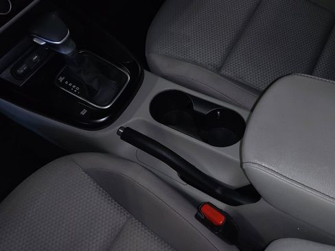 Used 2021 Kia Soul LX image 26