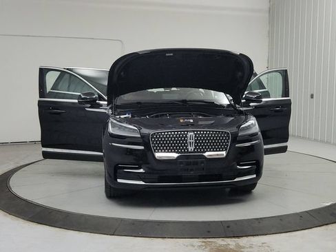 Used 2023 Lincoln Aviator Reserve w/ Elements Package Plus RWD image 11