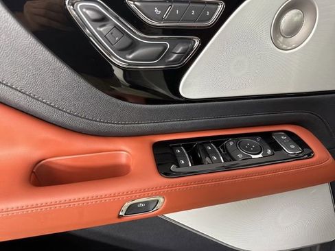 New 2025 Lincoln Aviator Reserve w/ Equipment Group 201A image 16