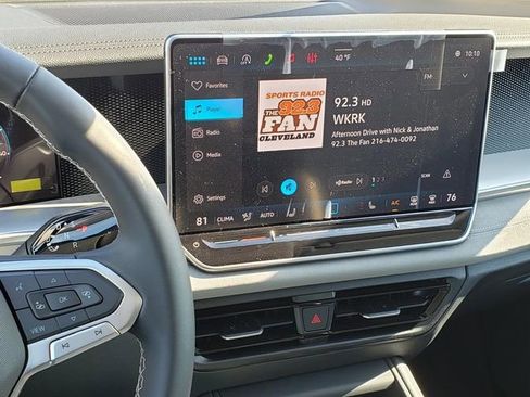 New 2026 Volkswagen Tiguan SE image 11