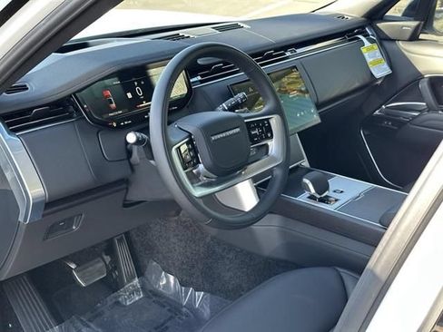 Used 2025 Land Rover Range Rover Long Wheelbase SE AWD/4WD image 15