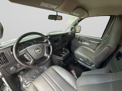 Used 2020 Chevrolet Express 2500 w/ Driver Convenience Package RWD image 14