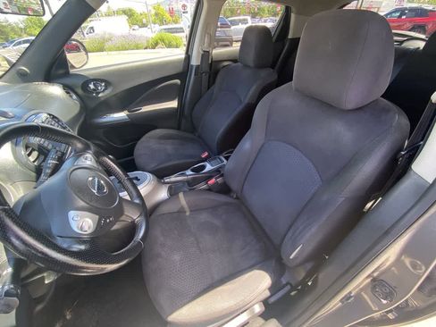 Used 2011 Nissan Juke SV AWD/4WD image 11