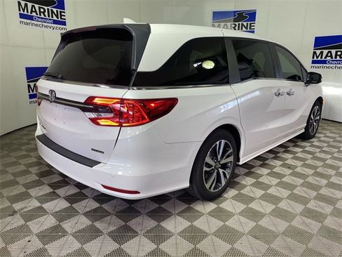 Used 2024 Honda Odyssey Touring image 16