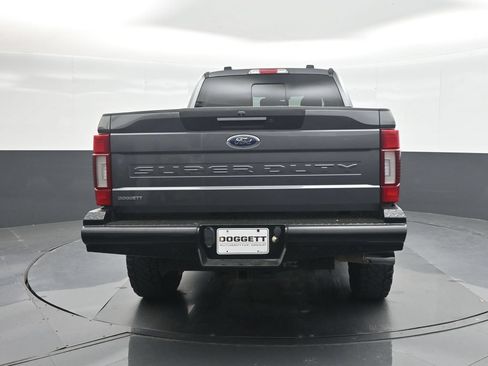 Used 2022 Ford F250 Lariat w/ Lariat Ultimate Package AWD/4WD image 17