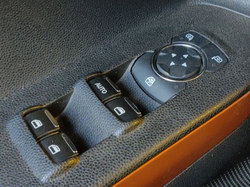 Used 2021 Ford EcoSport SE w/ SE Convenience Package FWD image 27