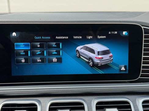 Used 2023 Mercedes-Benz GLS 450 4MATIC image 32