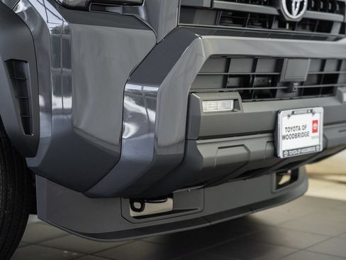 New 2026 Toyota 4Runner SR5 RWD image 12