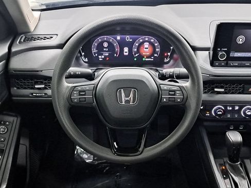 Used 2023 Honda Accord EX image 13