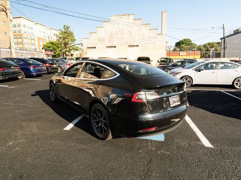 Used 2018 Tesla Model 3 Long Range AWD/4WD image 5