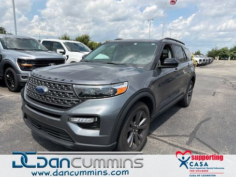 Used 2023 Ford Explorer XLT w/ Equipment Group 202A AWD/4WD image 1