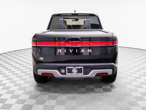 Used 2023 Rivian R1T Adventure image 4