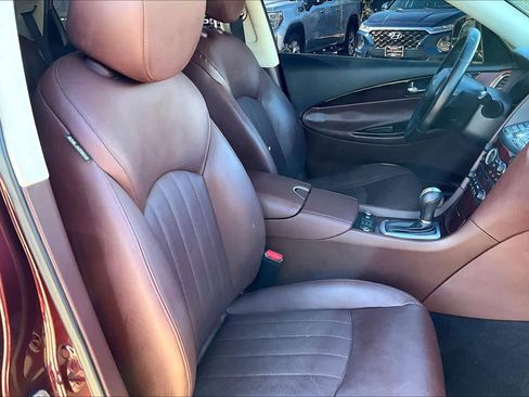 Used 2017 INFINITI QX50 AWD w/ Premium Plus Package image 8