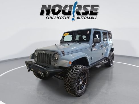 Used 2015 Jeep Wrangler Unlimited Sahara w/ Connectivity Group AWD/4WD image 1