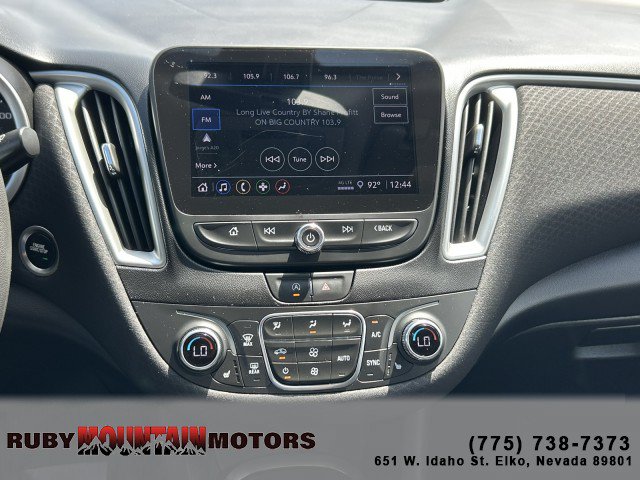 Used 2022 Chevrolet Malibu LT FWD image 17
