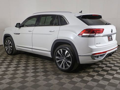 Used 2022 Volkswagen Atlas Cross Sport SEL Premium R-Line image 18