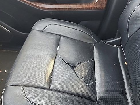 Used 2017 Chevrolet Suburban Premier image 2