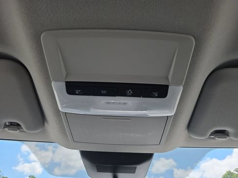 Used 2024 Nissan Sentra S FWD image 27