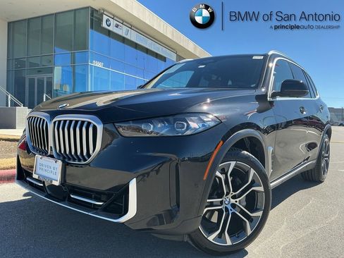 Certified 2024 BMW X5 sDrive40i w/ Premium Package image 1