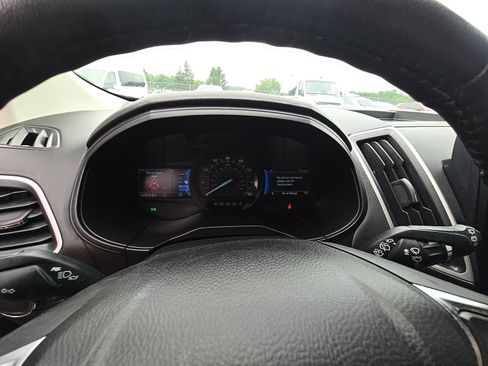 Used 2022 Ford Edge SEL w/ Convenience Package AWD/4WD image 8