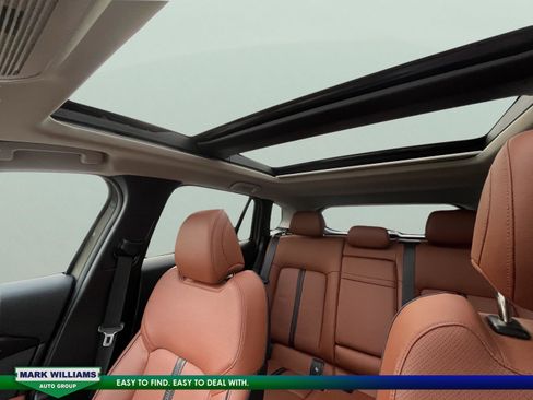 Used 2024 MAZDA CX-50 2.5 Turbo w/ Premium Plus Pkg image 22