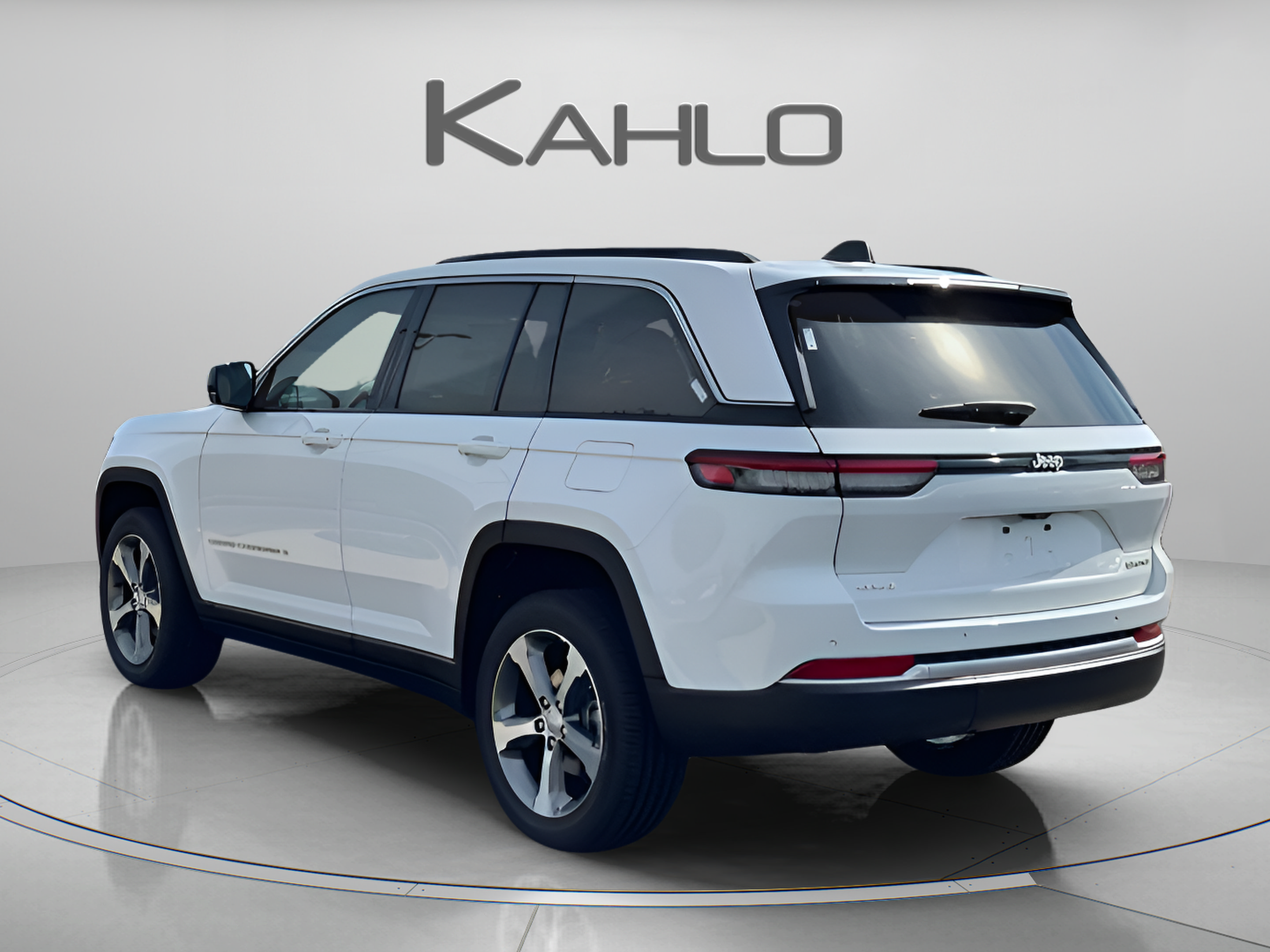 New 2026 Jeep Grand Cherokee Limited AWD/4WD image 2