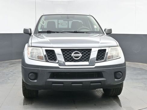 Used 2019 Nissan Frontier SV RWD image 3