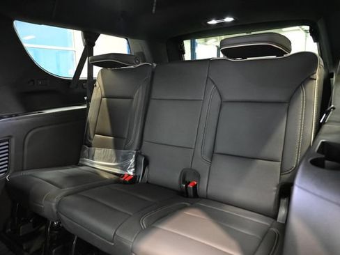 New 2026 GMC Yukon XL Elevation w/ Elevation Premium Package AWD/4WD image 12