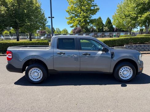 Used 2022 Ford Maverick XL FWD image 9