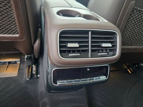 Certified 2023 Mercedes-Benz GLS 450 4MATIC image 14