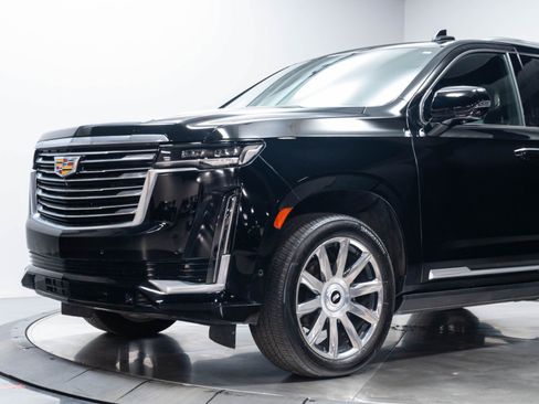 Used 2024 Cadillac Escalade Premium Luxury Platinum AWD/4WD image 5