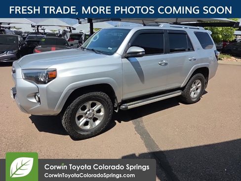 Used 2017 Toyota 4Runner SR5 Premium AWD/4WD image 6