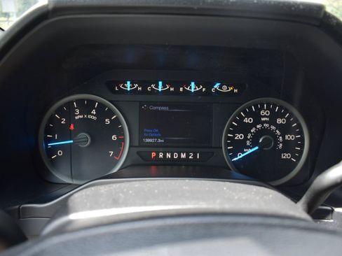 Used 2016 Ford F150 XLT w/ Equipment Group 302A Luxury AWD/4WD image 34