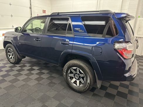 Used 2022 Toyota 4Runner TRD Off-Road Premium image 6